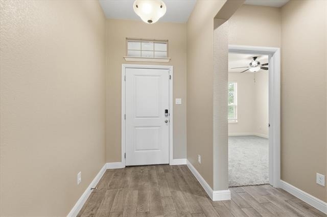 704 Wilmott Terrace - Photo 3