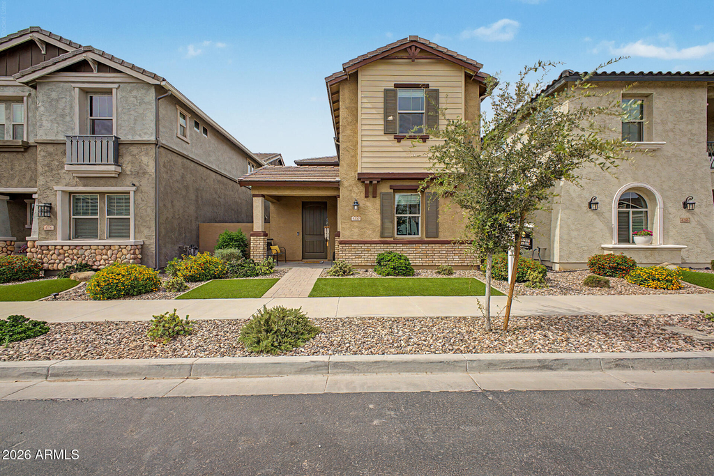 4260 E Jesse Street - Photo 0
