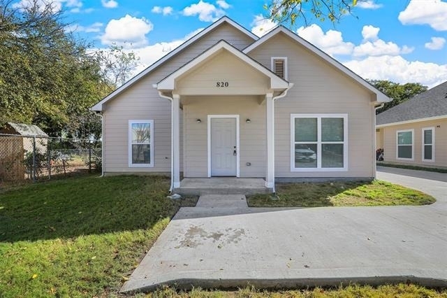 820 Rose Street - Photo 0