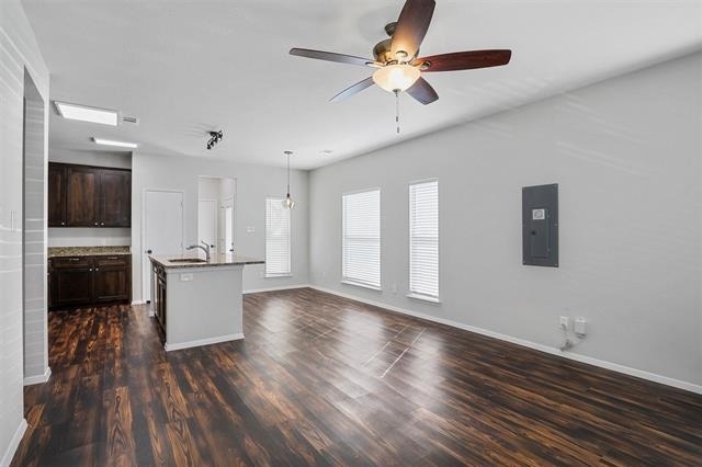 820 Rose Street - Photo 2