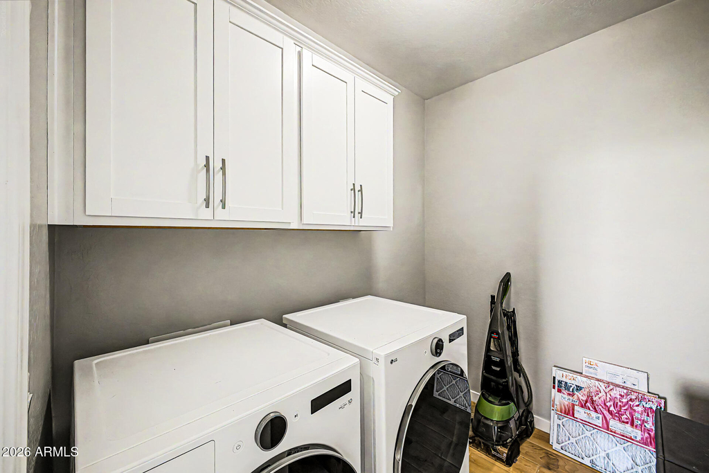 10950 W Beatrice Street - Photo 31