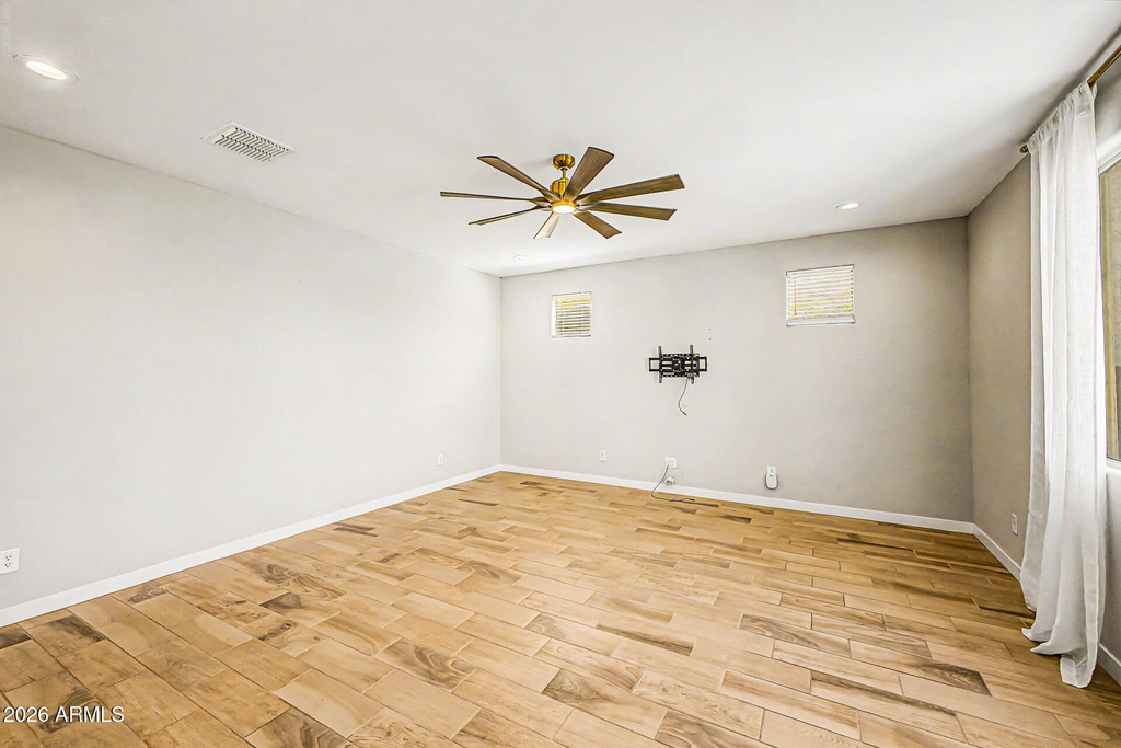 10950 W Beatrice Street - Photo 7
