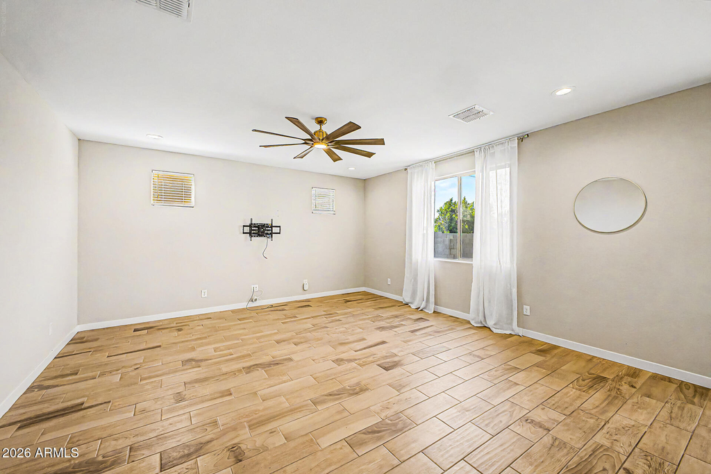 10950 W Beatrice Street - Photo 8