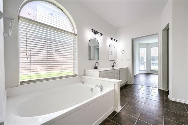 8217 Rayburn Lane - Photo 18