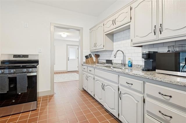 2723 Sharon Street - Photo 9