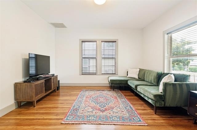 2723 Sharon Street - Photo 6