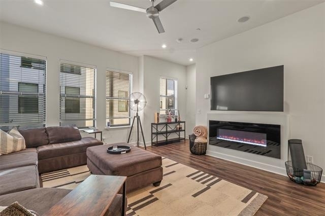 1813 Park Avenue - Photo 4