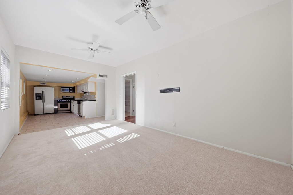 326 W Granada Road - Photo 7