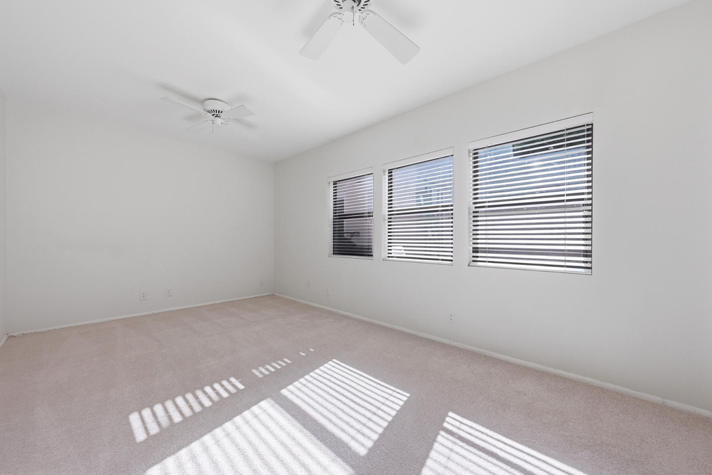 326 W Granada Road - Photo 5