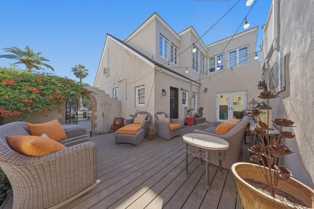 326 W Granada Road - Photo 2