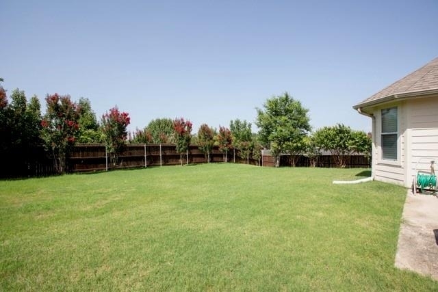 8000 Raintree Drive - Photo 15