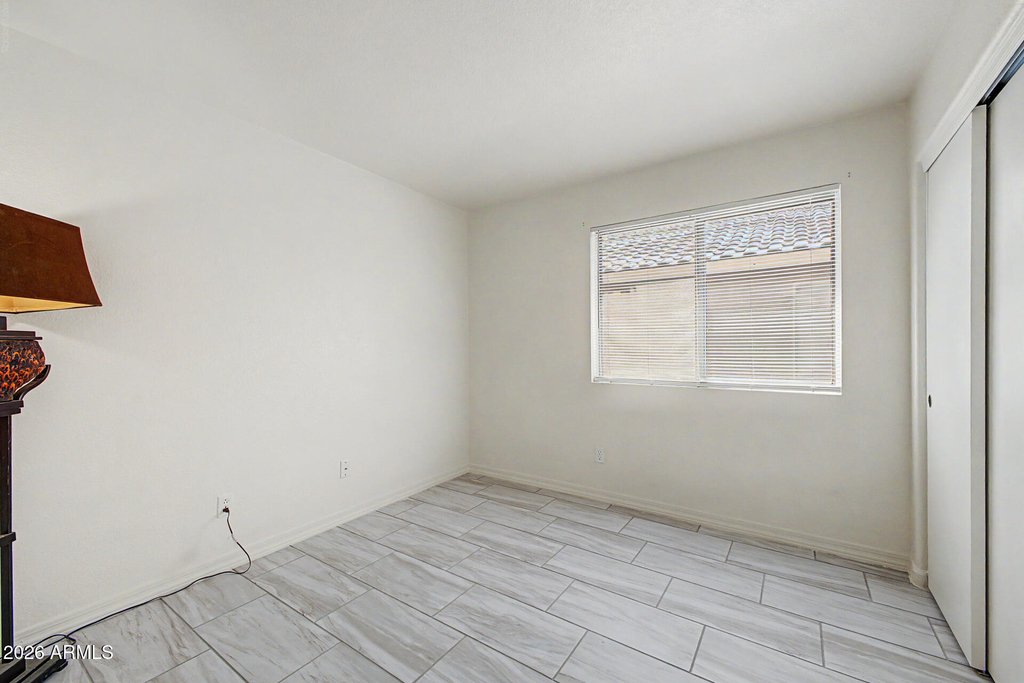 8563 W Mission Lane - Photo 21