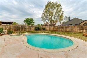 1703 Nightingale Lane - Photo 1