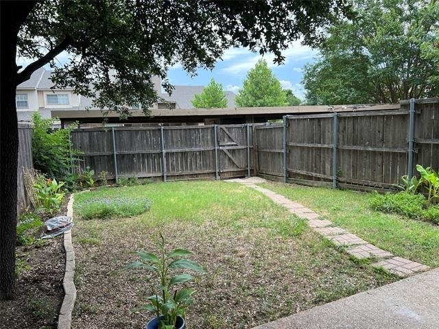 12828 Woodbend Court - Photo 35