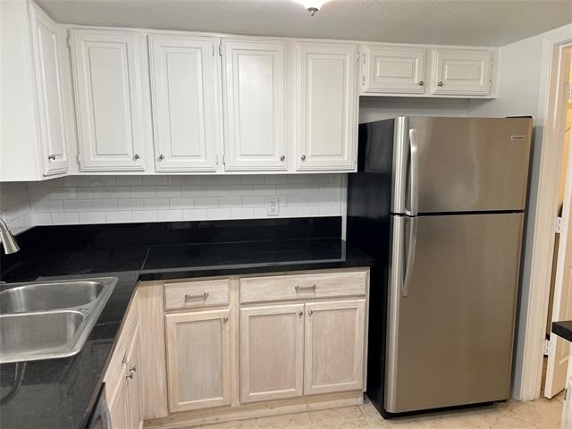 12828 Woodbend Court - Photo 12