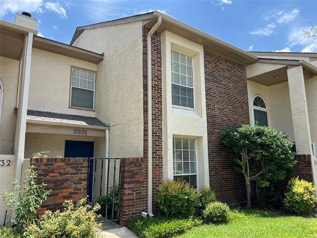 12828 Woodbend Court - Photo 0
