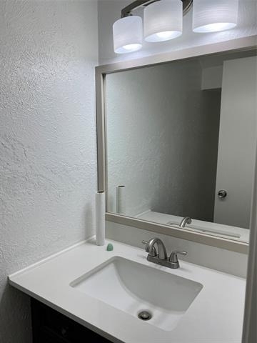 12828 Woodbend Court - Photo 8
