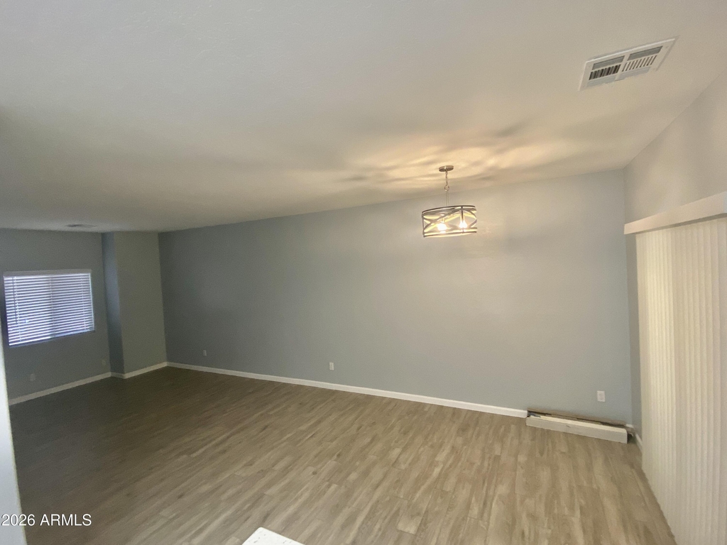 2300 E Magma Road - Photo 4