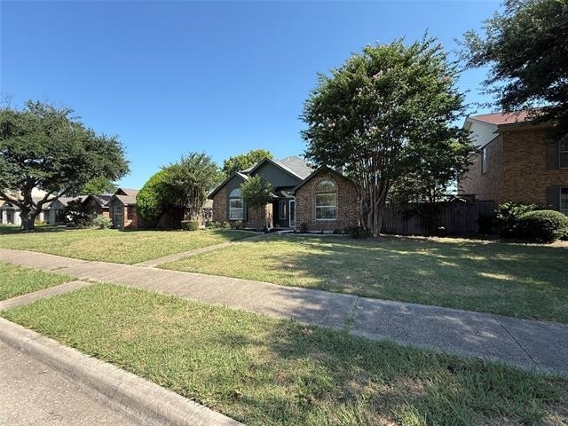 7913 Rice Drive - Photo 2