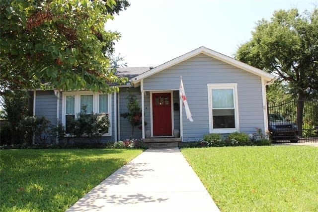 420 E Franklin Street - Photo 0