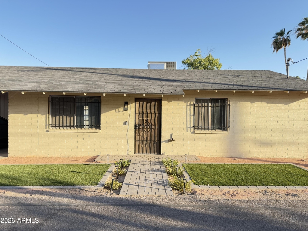 114 S Lesueur -- - Photo 9