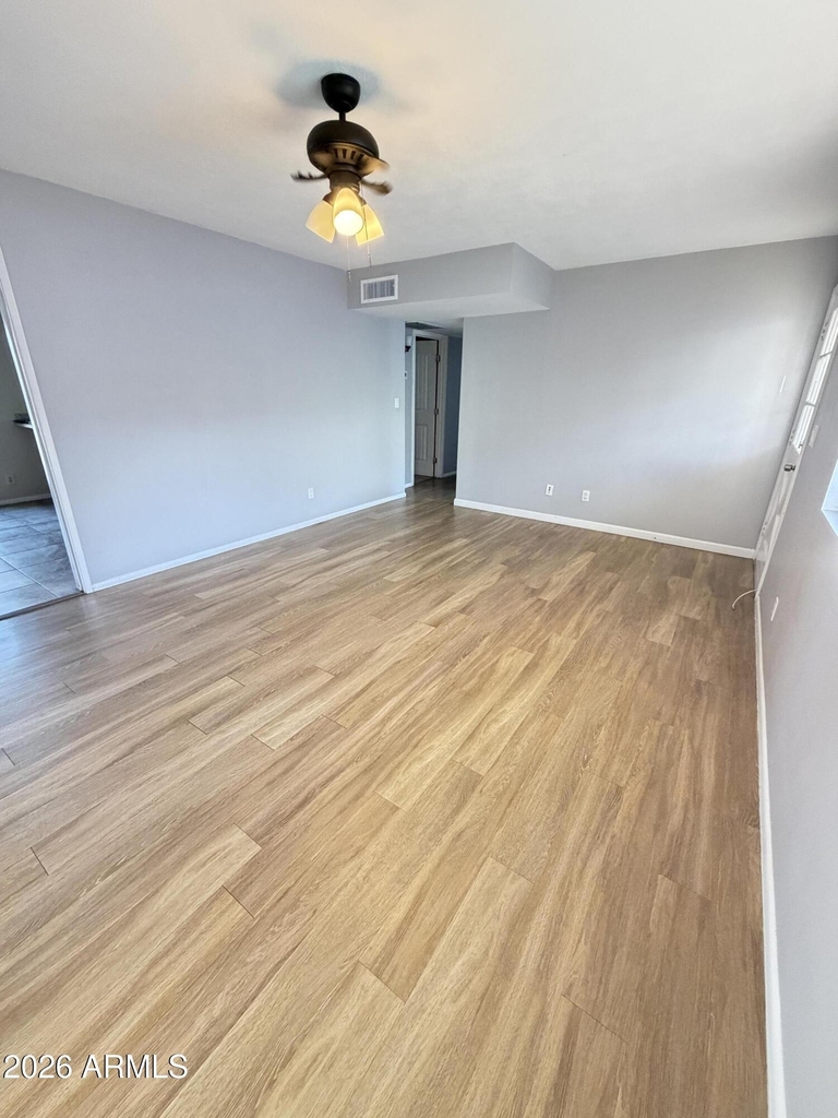 114 S Lesueur -- - Photo 18