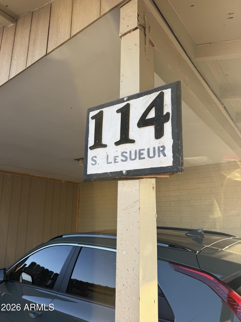 114 S Lesueur -- - Photo 20