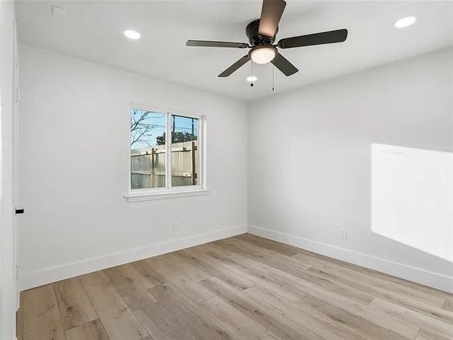 1729 R Avenue - Photo 9
