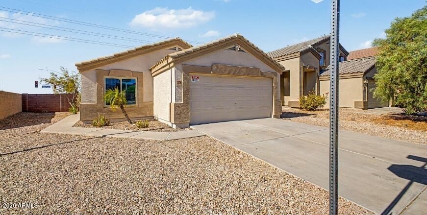 23765 W Desert Bloom Street - Photo 2