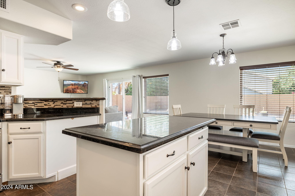 7515 E Laguna Azul Avenue - Photo 15