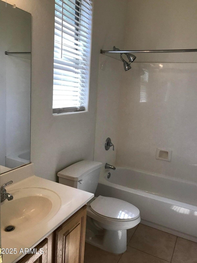 16804 W Northampton Road - Photo 25