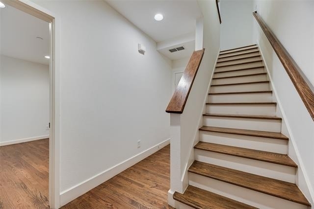 2411 N Hall Street - Photo 6