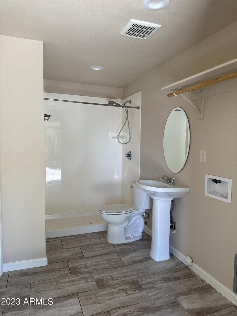 6013 E Evergreen Street - Photo 13