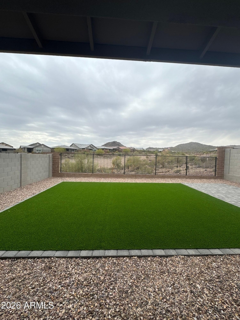 33340 N 132nd Drive - Photo 8