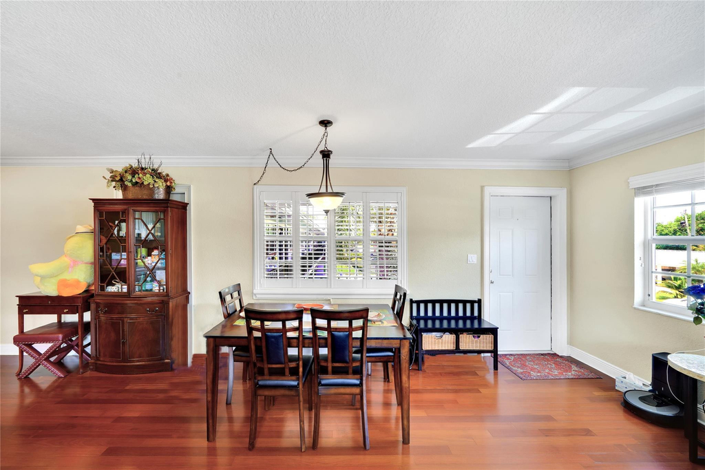 2701 Middle River Drive - Photo 3