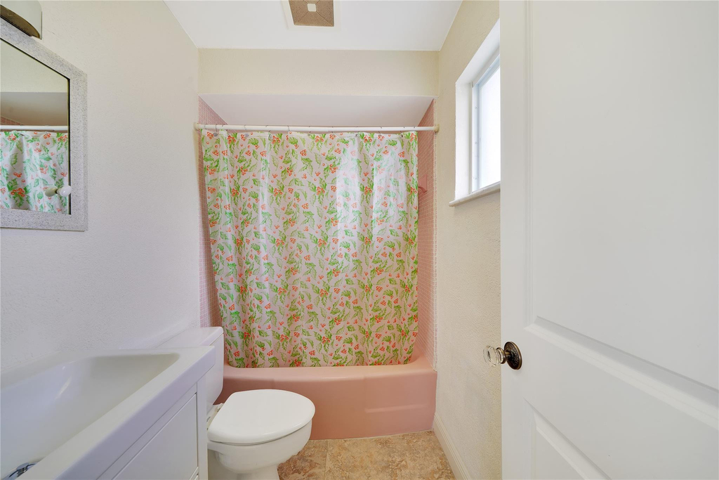 2701 Middle River Drive - Photo 15