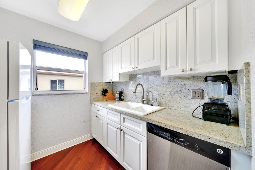 2701 Middle River Drive - Photo 36
