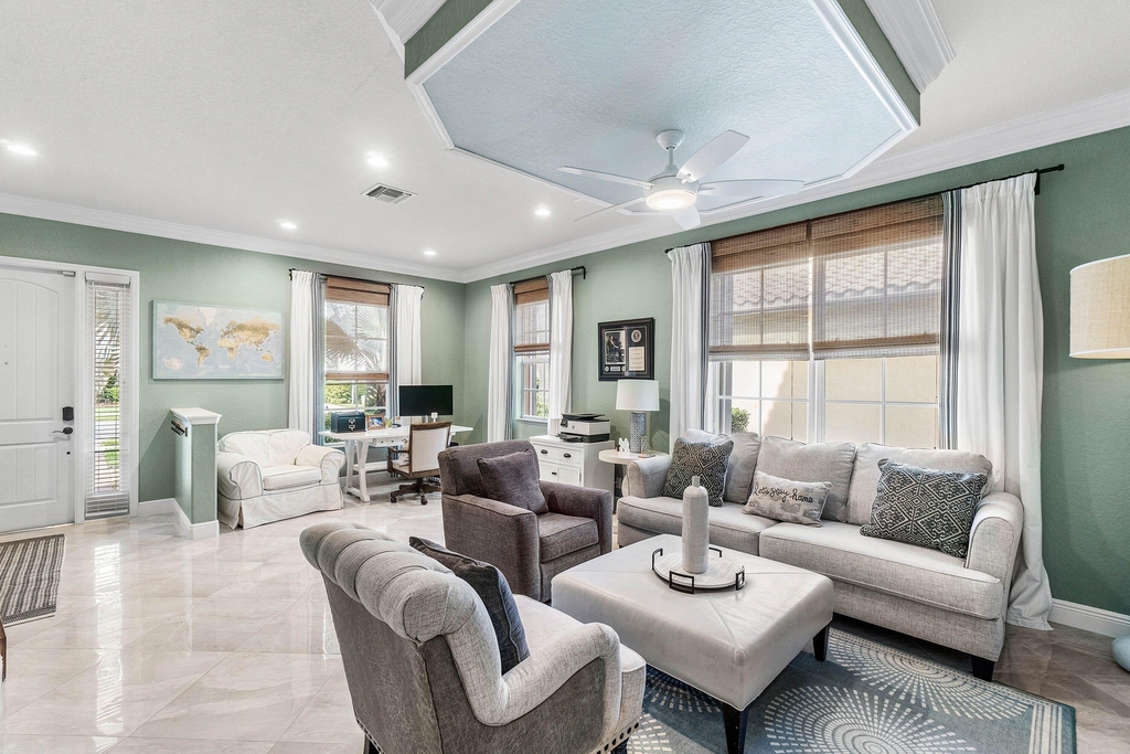 10697 Willow Oak Court - Photo 3