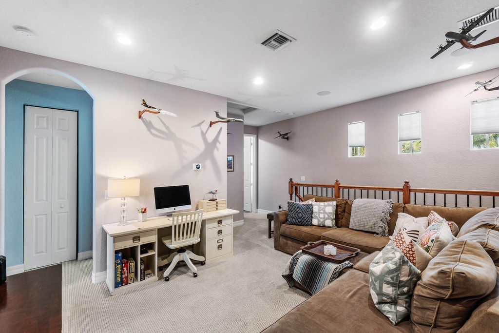10697 Willow Oak Court - Photo 19