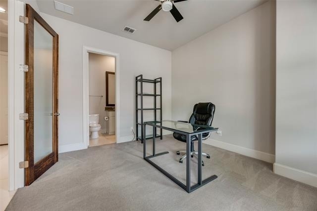 425 S Cesar Chavez Boulevard - Photo 8