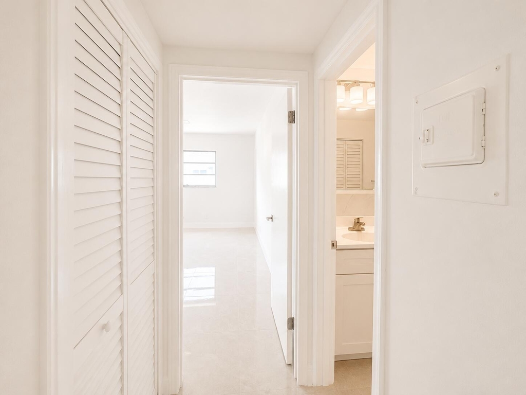5300 Washington Street - Photo 11