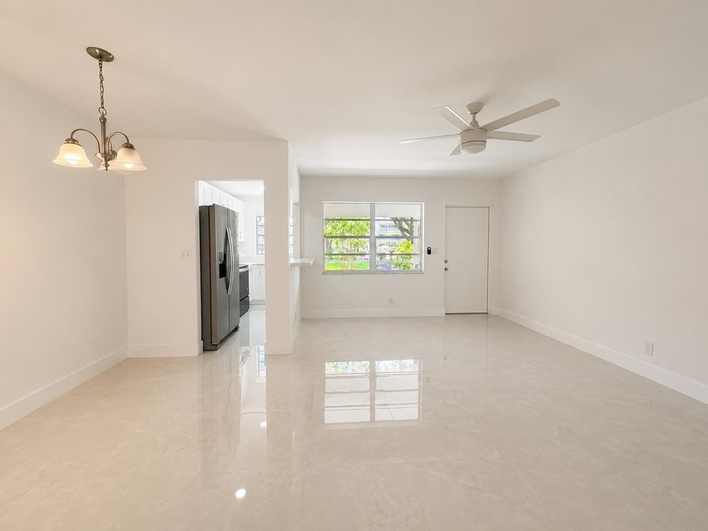 5300 Washington Street - Photo 9