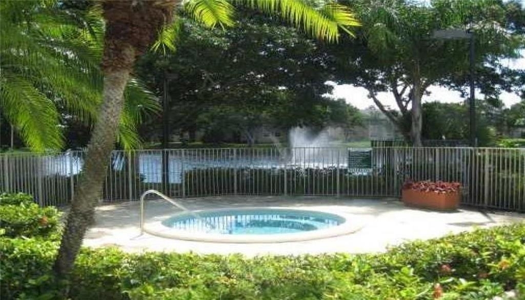 601 Cypress Lake Boulevard - Photo 3