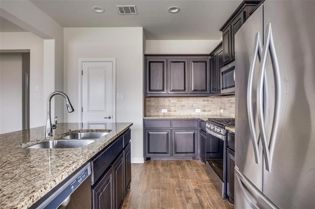 9036 Sycamore Leaf Drive - Photo 10