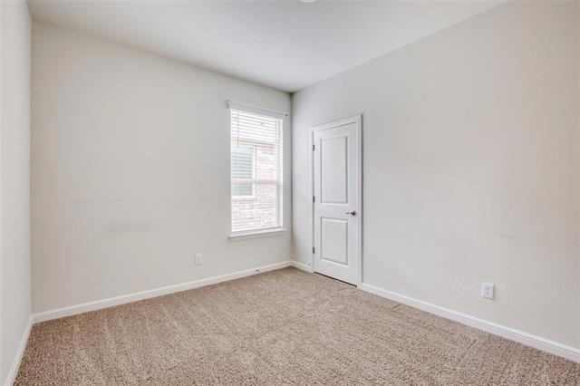 9036 Sycamore Leaf Drive - Photo 18