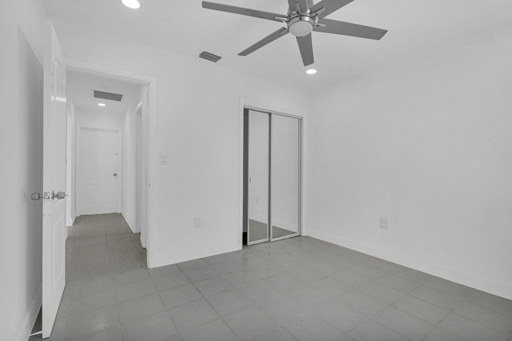 6621 Perry Street - Photo 16