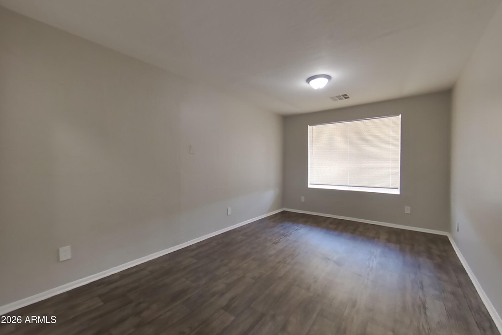 7805 W Cora Lane - Photo 13