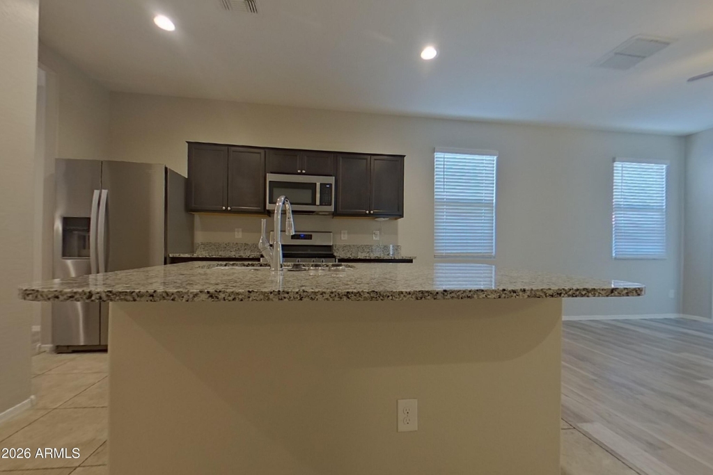 31062 W Mulberry Drive - Photo 5