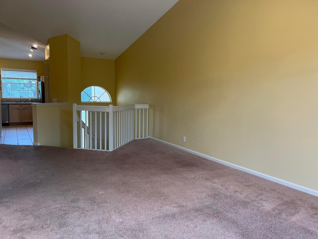 9312 World Cup Way - Photo 3