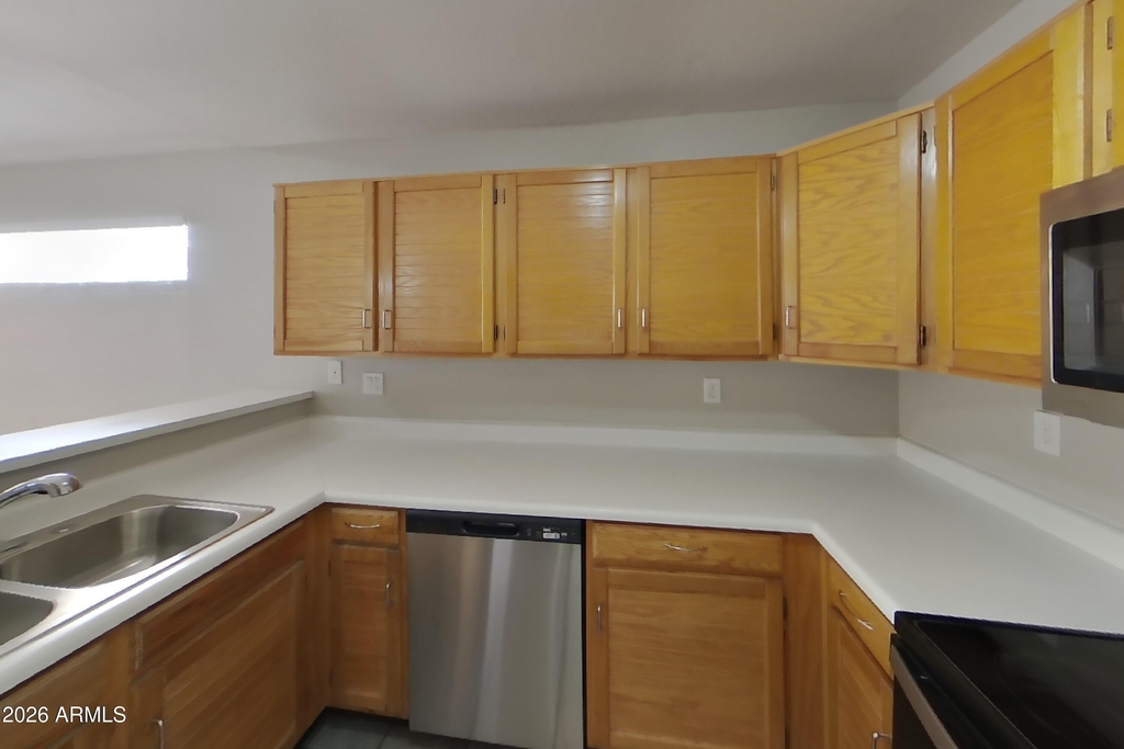 19809 N 47th Lane - Photo 4